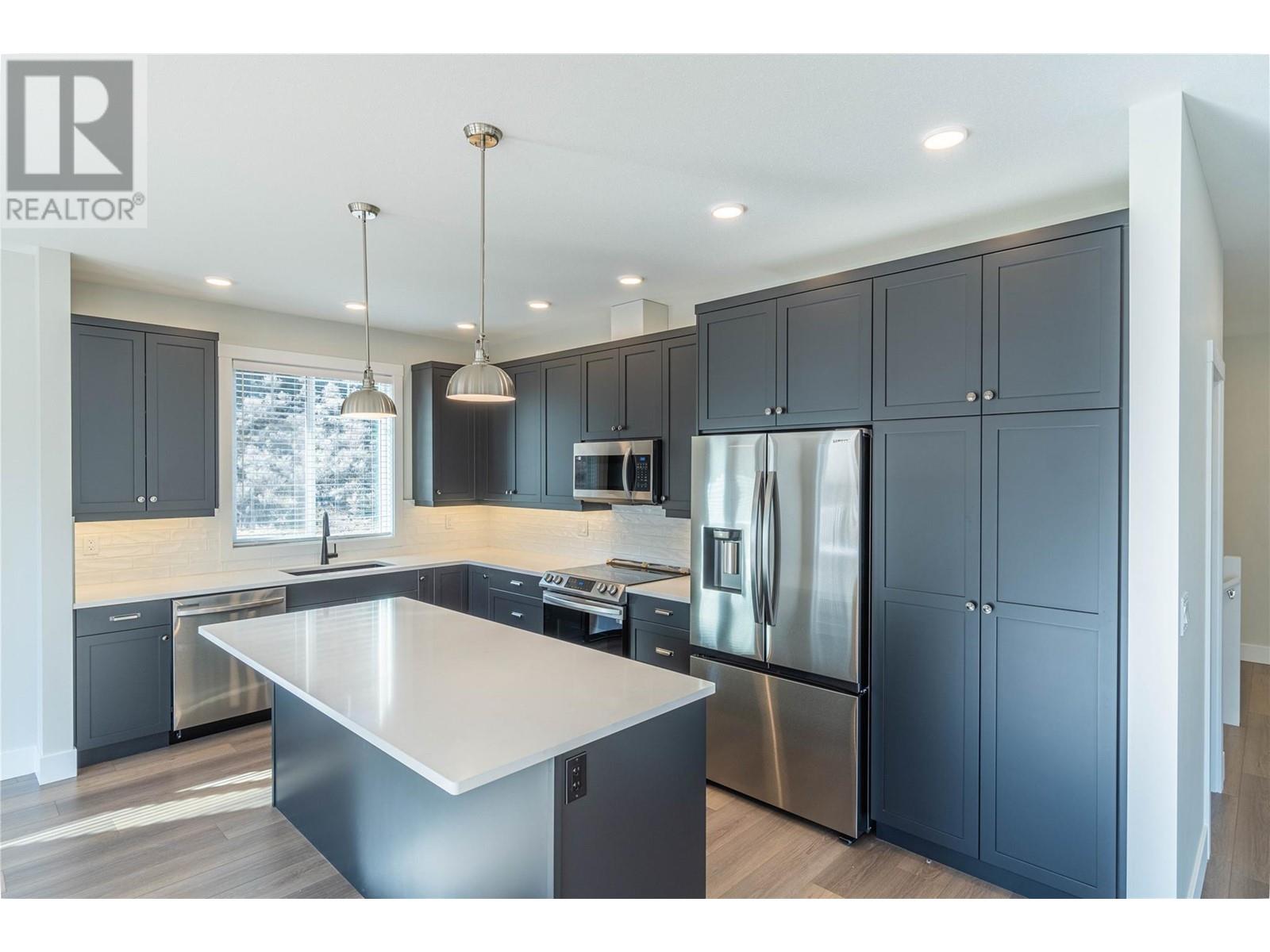 200 Grand Boulevard Unit# 137, Kamloops, British Columbia  V2C 0H3 - Photo 3 - 10337685