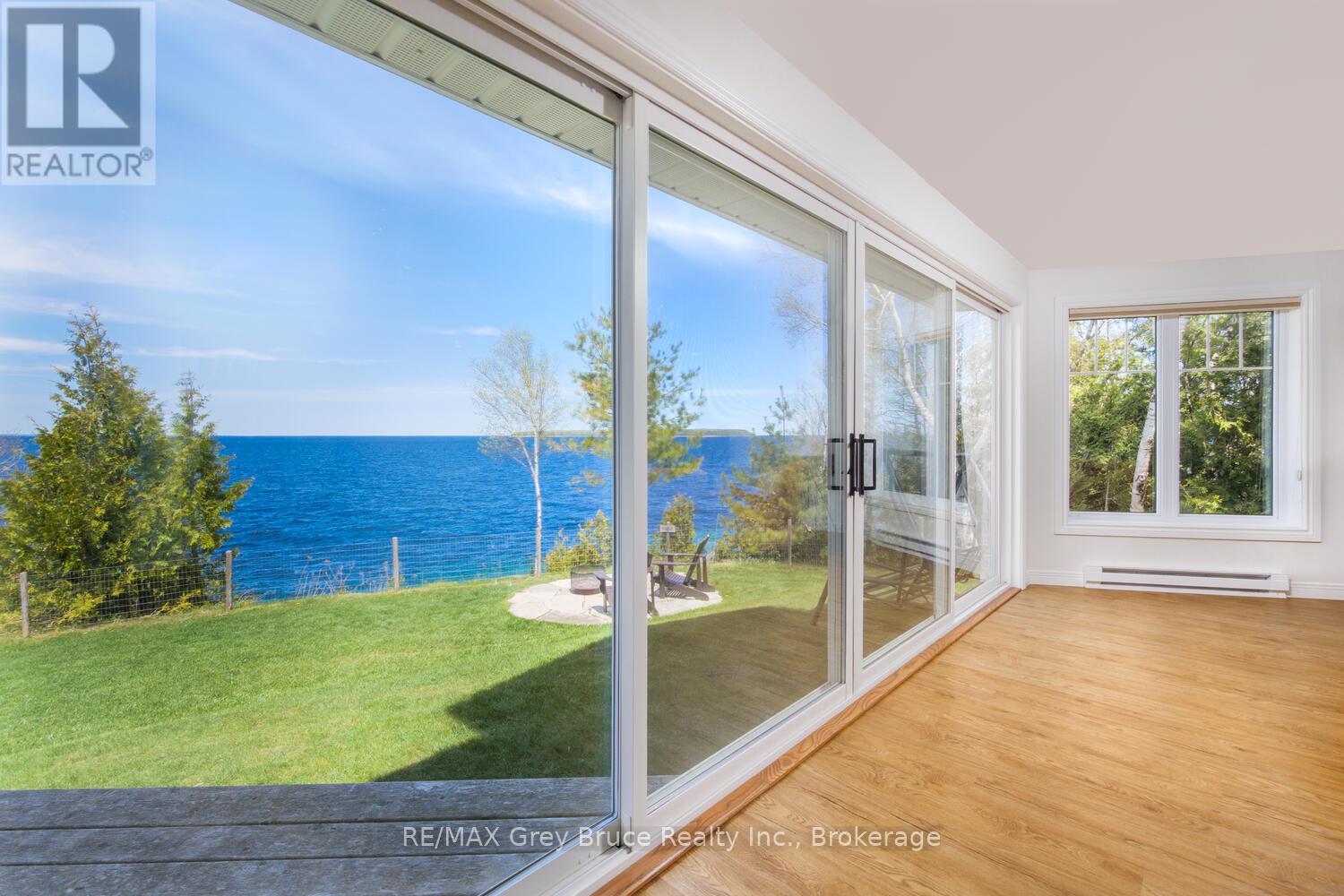 21 Grant Watson Drive, Northern Bruce Peninsula, Ontario  N0H 2R0 - Photo 18 - X12052551