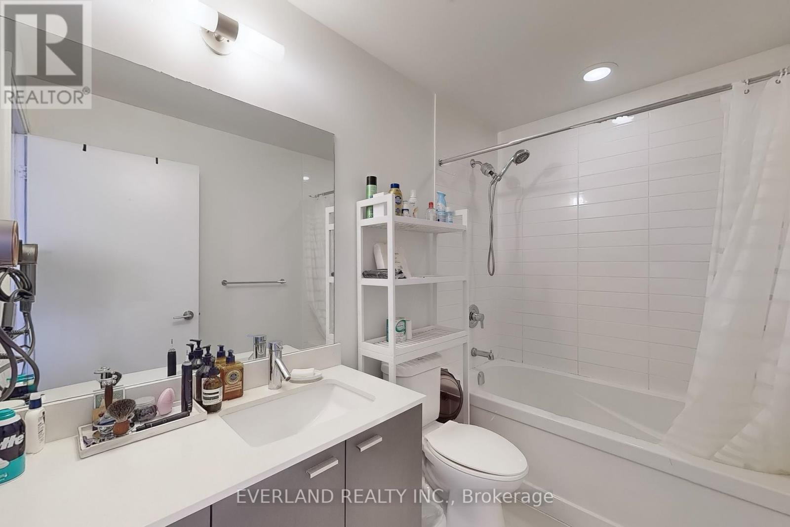 3111 - 30 Roehampton Avenue, Toronto, Ontario  M4P 1R2 - Photo 12 - C12054502
