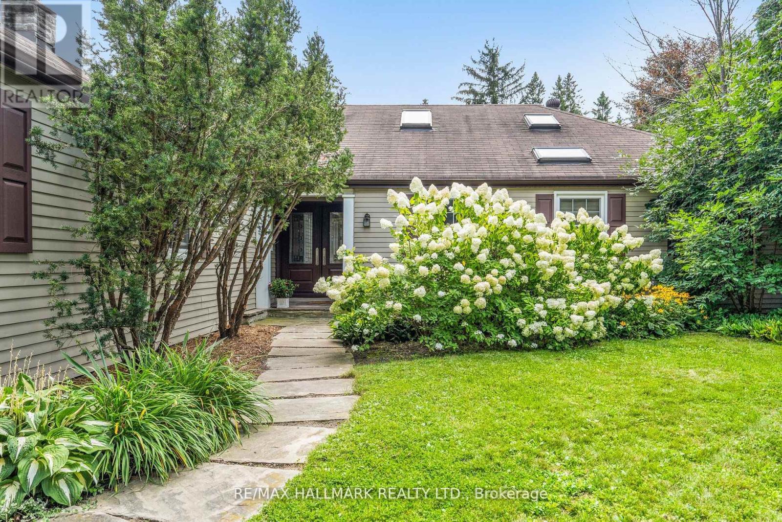 Property at 109 HIGHLAND LANE image 4