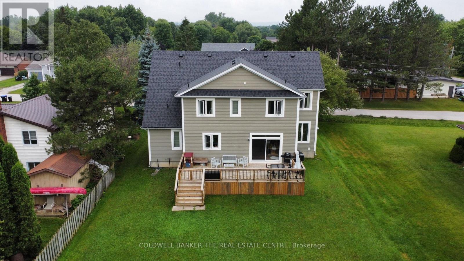 202 Clarence Street, Clearview, Ontario  L4N 1B9 - Photo 4 - S12054589