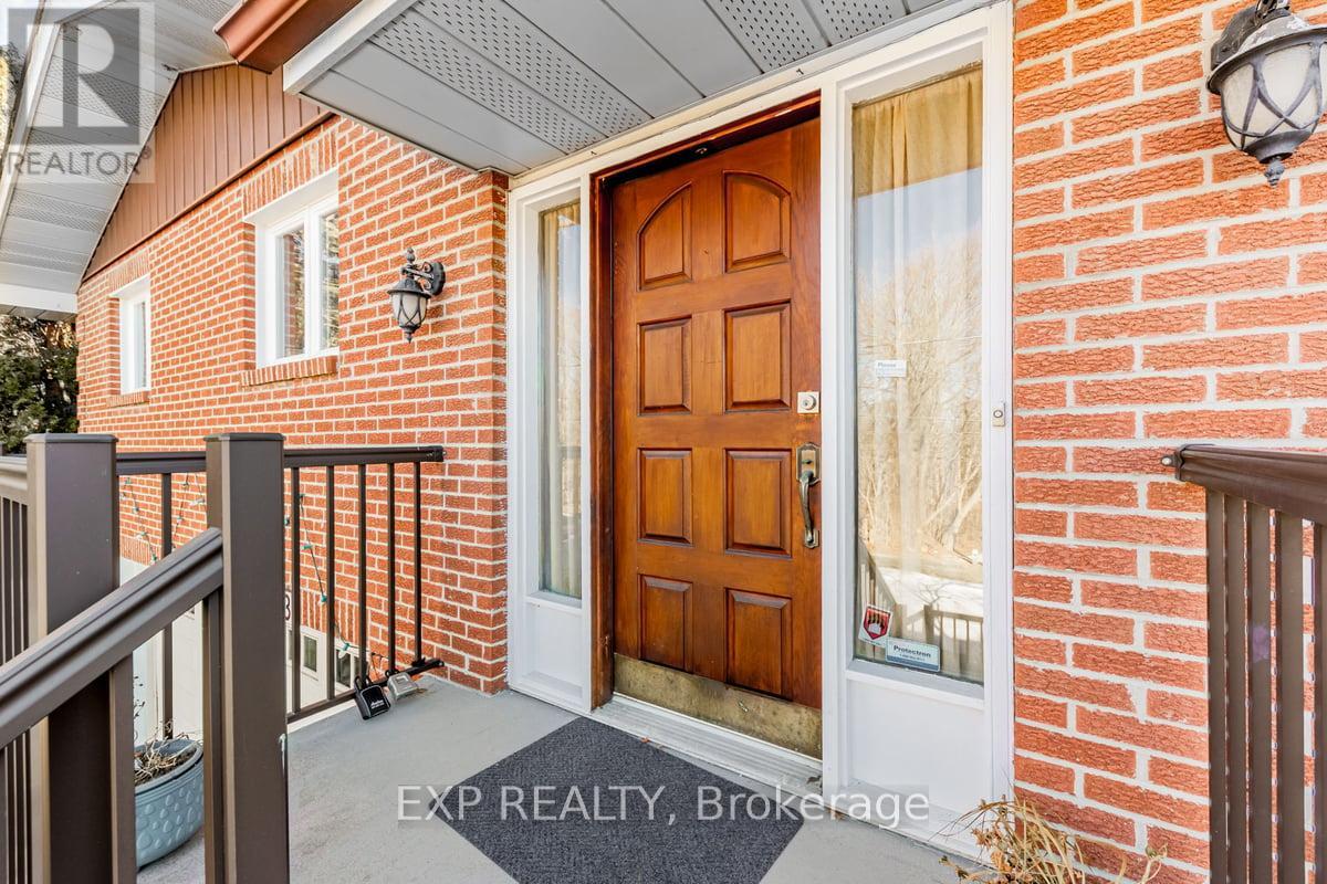 Property at 63 RIVERSIDE DRIVE image 2