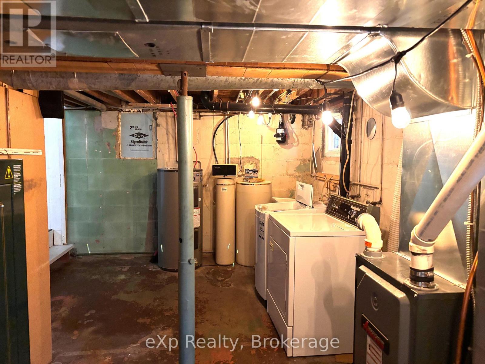 11 Elizabeth Street, Brockton, Ontario  N0G 2V0 - Photo 25 - X12007286