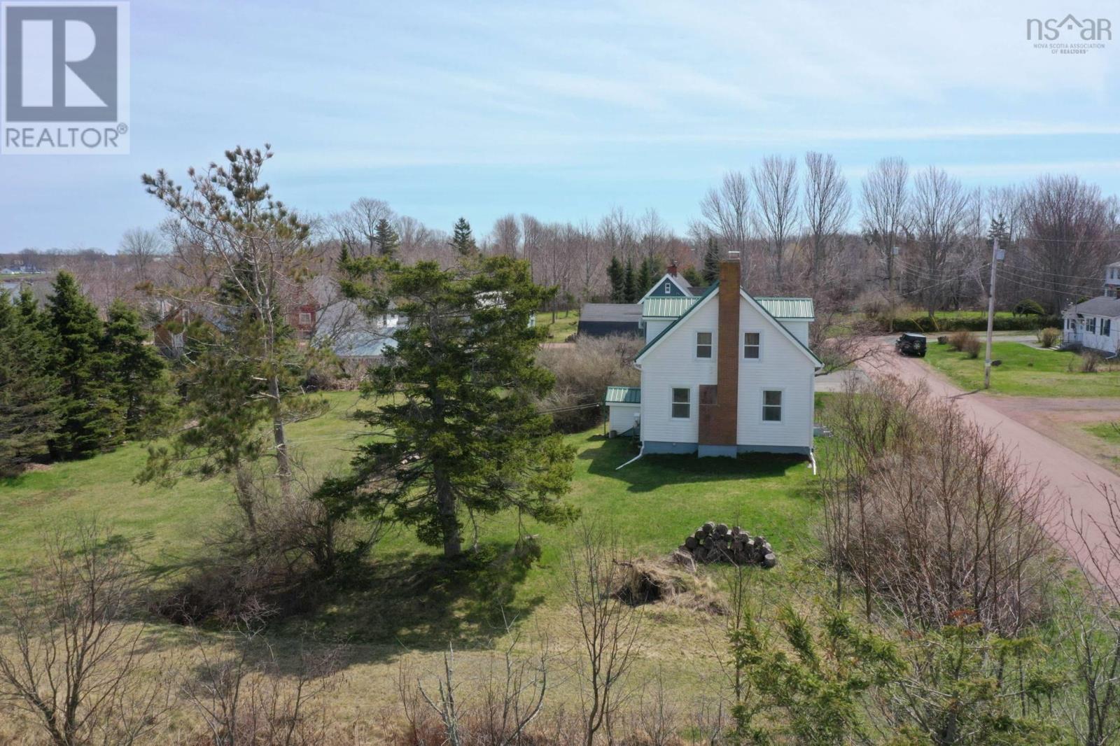 39 Prince Street, River John, Nova Scotia  B0K 1N0 - Photo 3 - 202506448