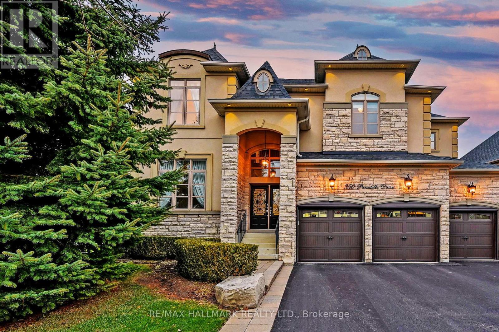 Property at 350 PARADELLE DRIVE image 4