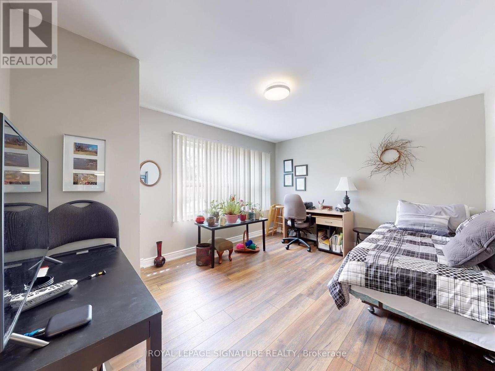 1821 Christopher Road, Mississauga, Ontario  L5J 2K7 - Photo 21 - W12054594