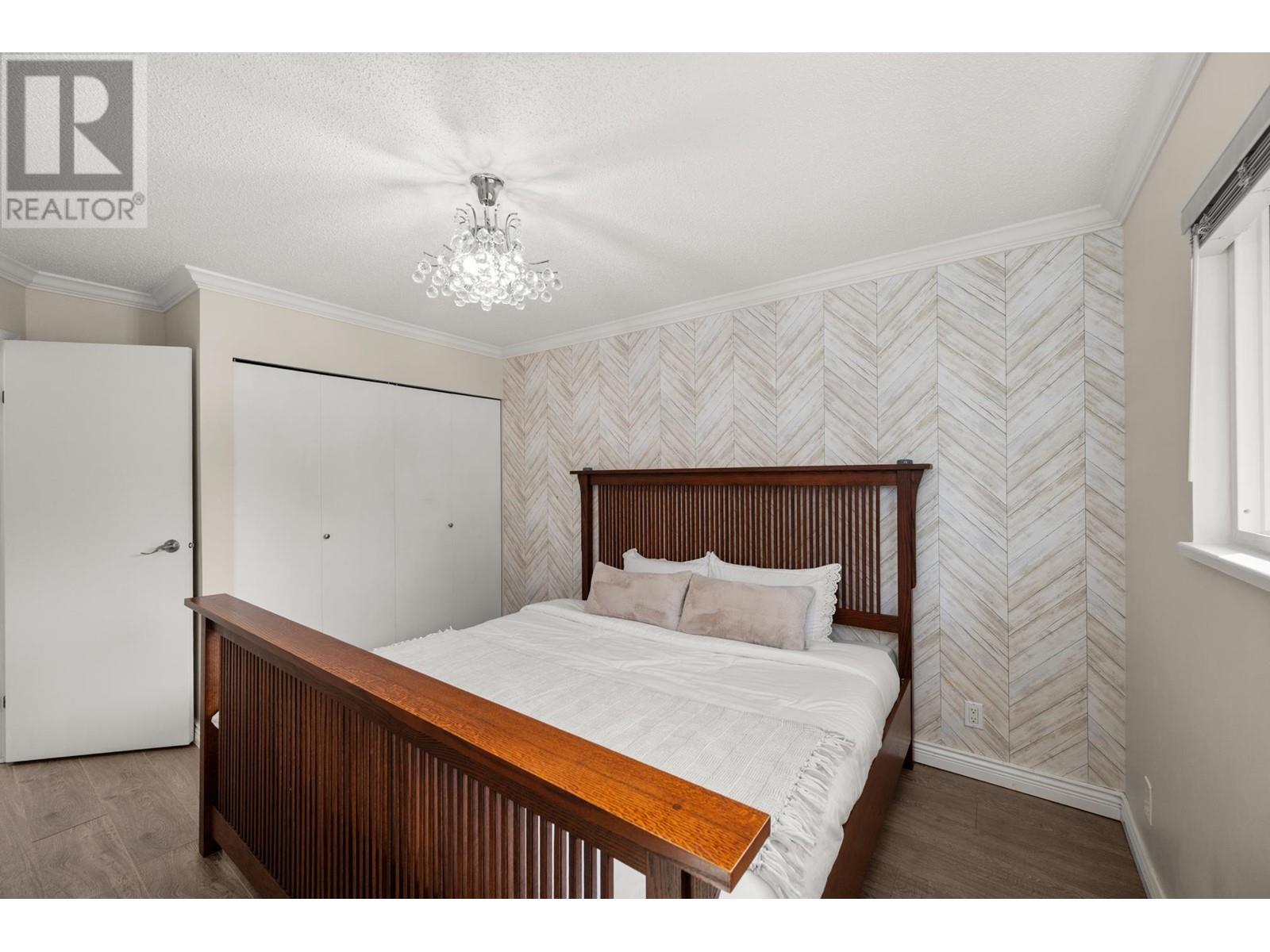 3062 Smith Avenue, Burnaby, British Columbia  V5G 4M6 - Photo 13 - R2983922
