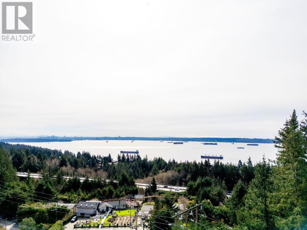 4412 Woodpark Road, West Vancouver, British Columbia  V7S 2W4 - Photo 16 - R2984498