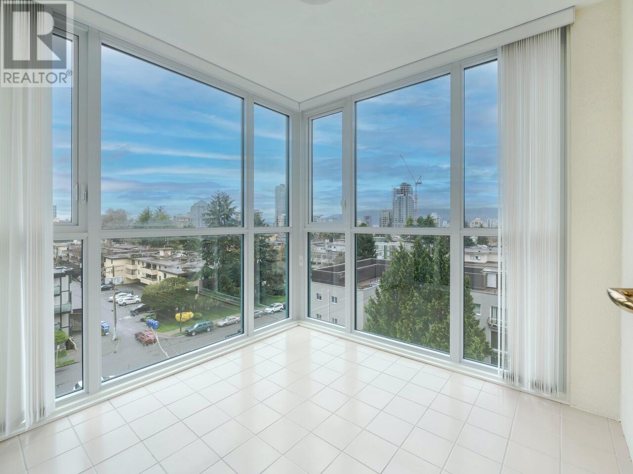 707 2988 Alder Street, Vancouver, British Columbia  V6H 4C3 - Photo 8 - R2984468