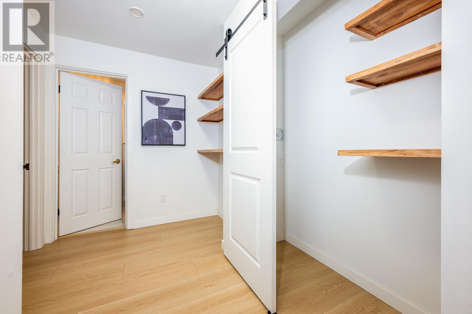 609 555 W 28th Street, North Vancouver, British Columbia  V7N 2J7 - Photo 18 - R2984476