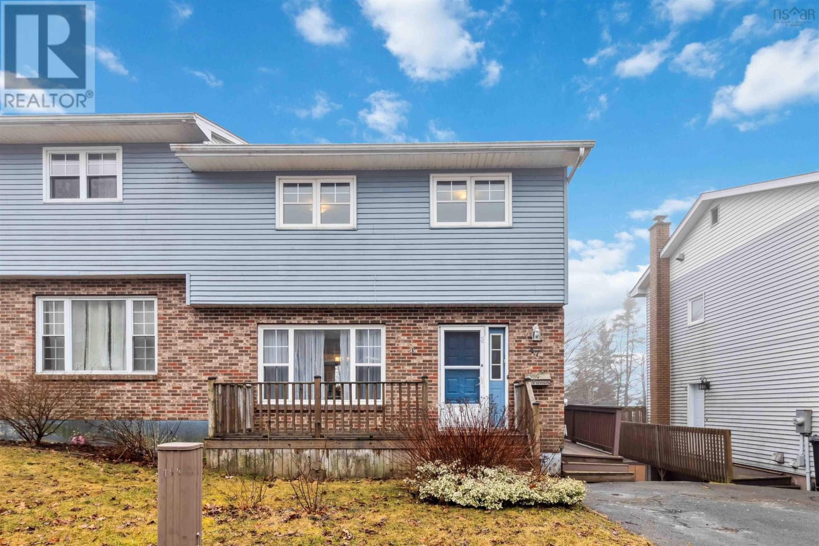 47 Regal Road, Dartmouth, Nova Scotia  B2W 4E9 - Photo 1 - 202506449