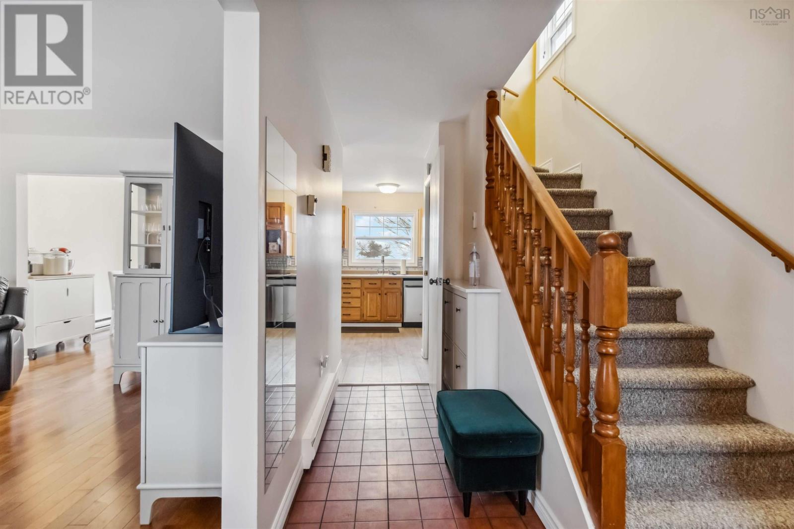 47 Regal Road, Dartmouth, Nova Scotia  B2W 4E9 - Photo 4 - 202506449