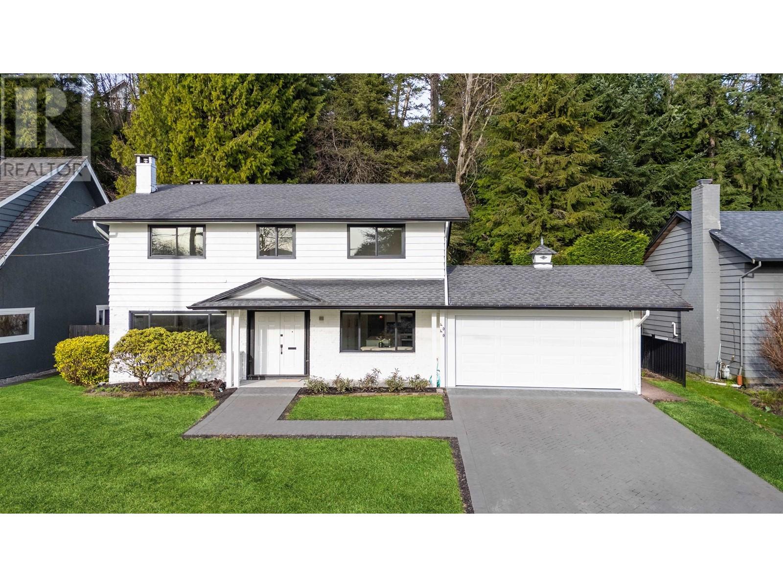 4040 RUBY AVENUE, north vancouver, British Columbia
