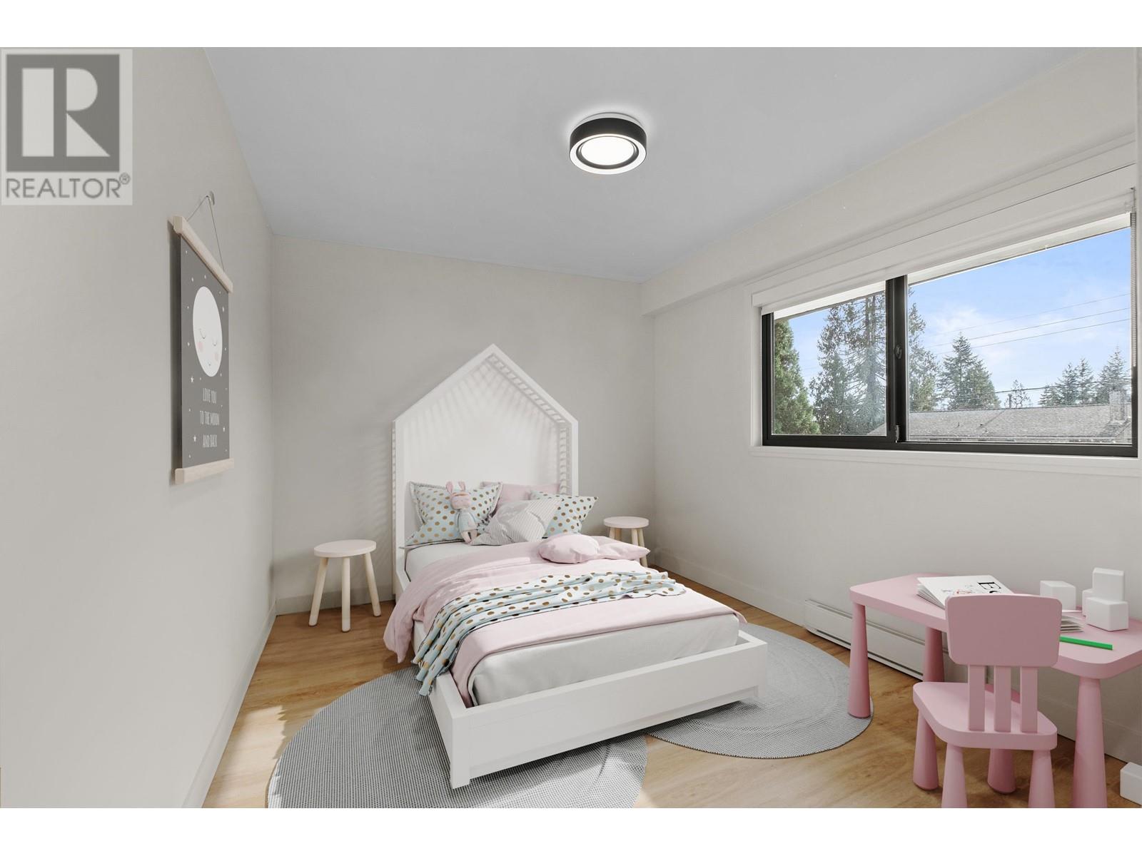 4040 Ruby Avenue, North Vancouver, British Columbia  V7R 4B2 - Photo 24 - R2984511