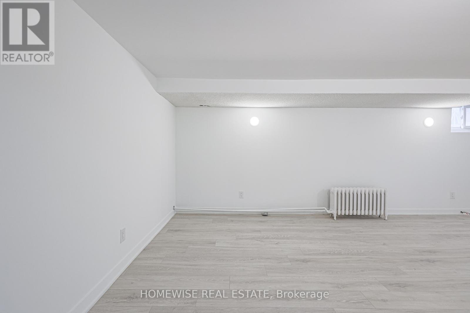 750 Vaughan Road, Toronto, Ontario  M6E 2Z2 - Photo 28 - C12054702
