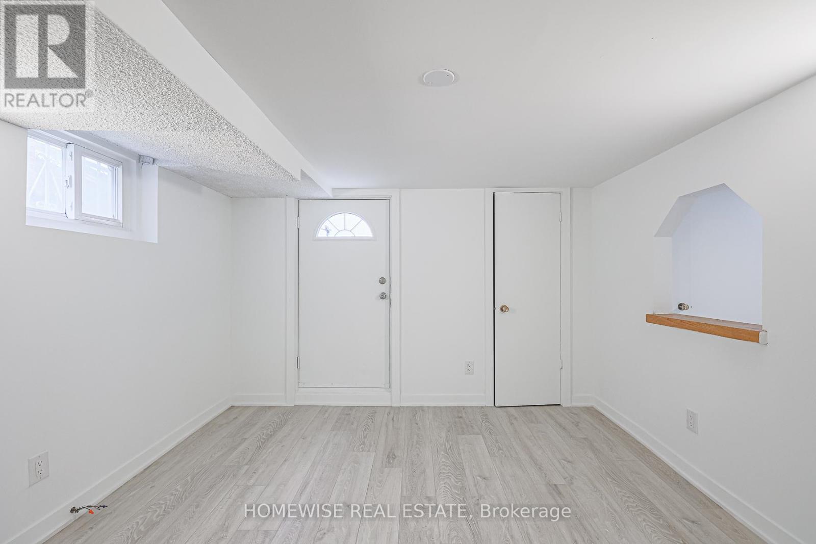 750 Vaughan Road, Toronto, Ontario  M6E 2Z2 - Photo 34 - C12054702