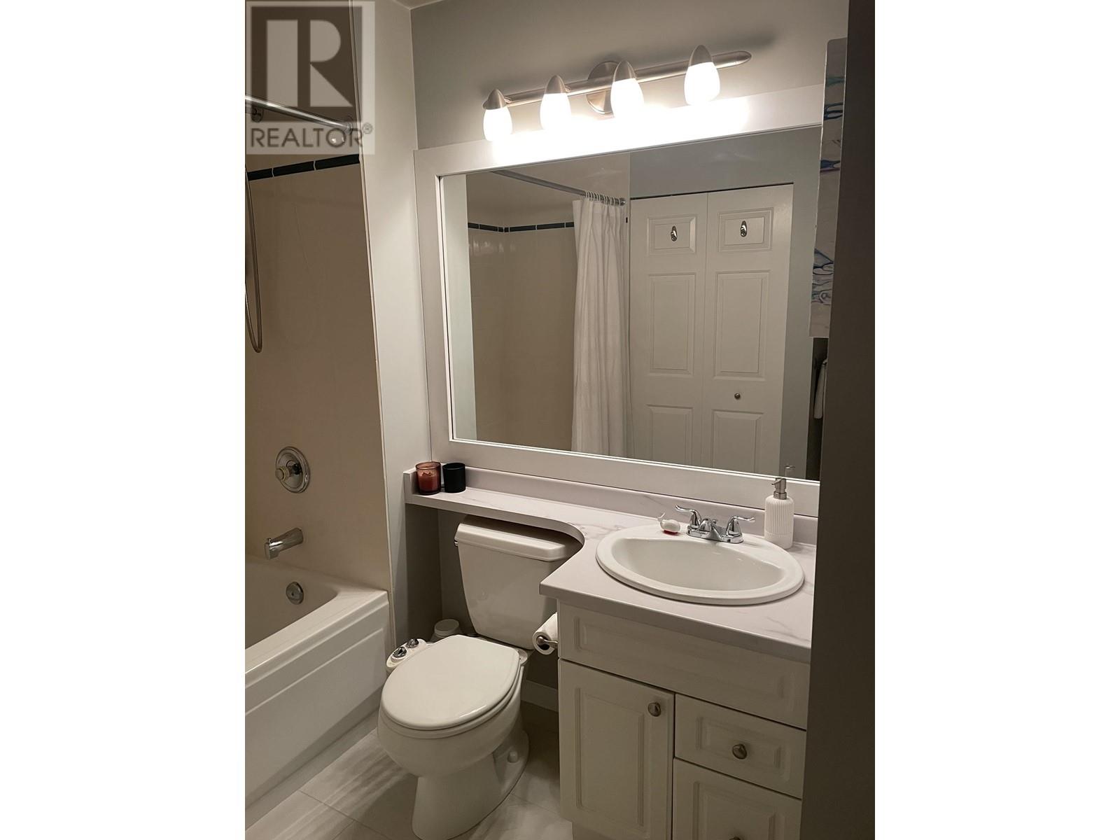 328 3600 Windcrest Drive, North Vancouver, British Columbia  V7G 2S5 - Photo 8 - R2984405