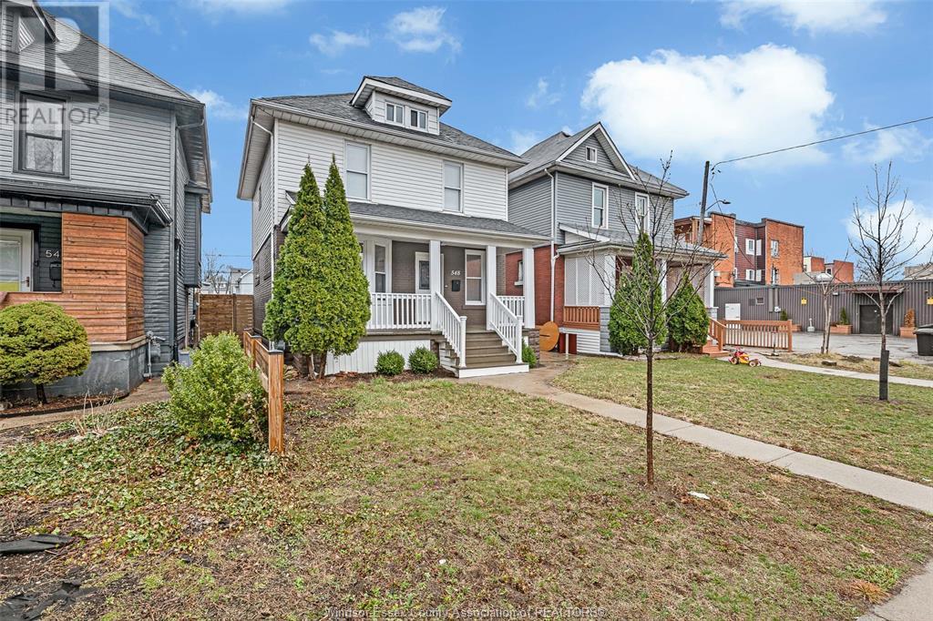 Property at 548 Moy AVENUE image 3