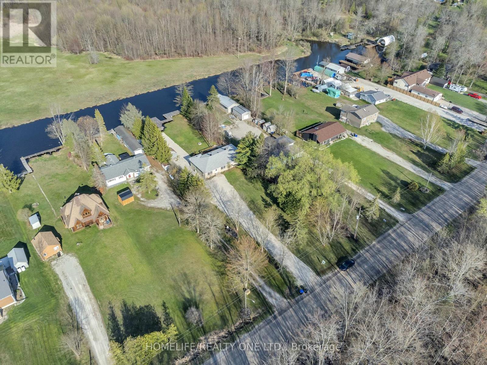 4055 Glenn Cedar Drive, Ramara, Ontario  L3V 6H7 - Photo 29 - S12054649