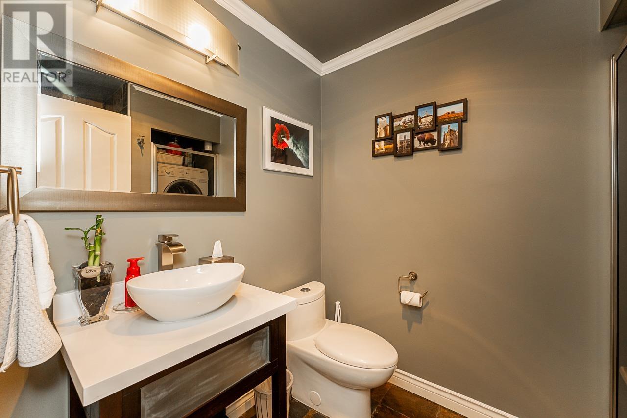 206 3 Renaissance Square, New Westminster, British Columbia  V3M 6K4 - Photo 21 - R2976617