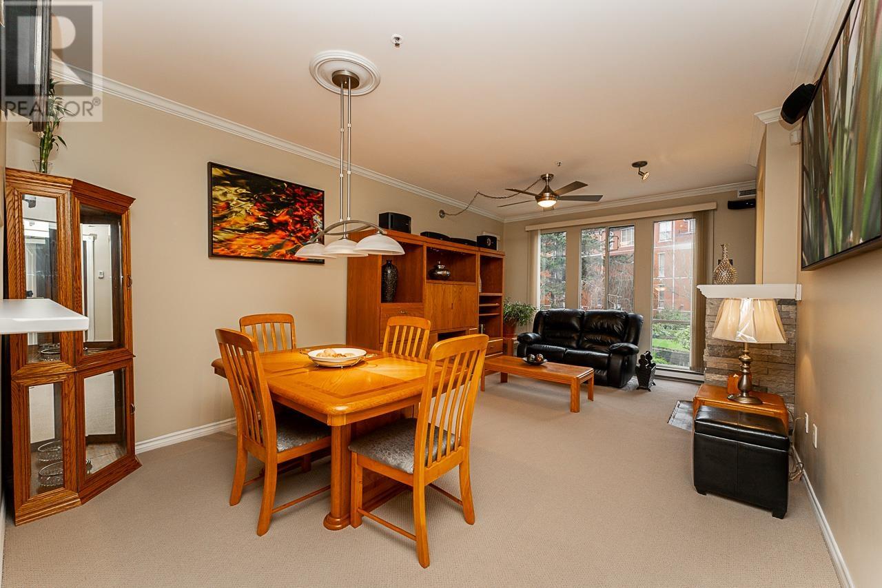 206 3 Renaissance Square, New Westminster, British Columbia  V3M 6K4 - Photo 9 - R2976617