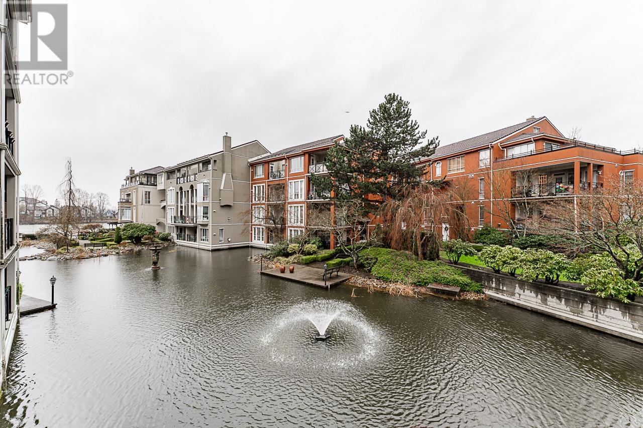 206 3 Renaissance Square, New Westminster, British Columbia  V3M 6K4 - Photo 25 - R2976617