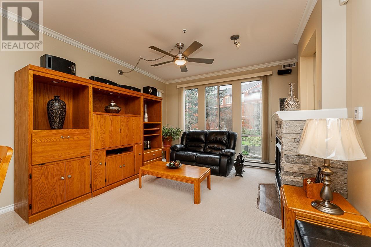 206 3 Renaissance Square, New Westminster, British Columbia  V3M 6K4 - Photo 6 - R2976617