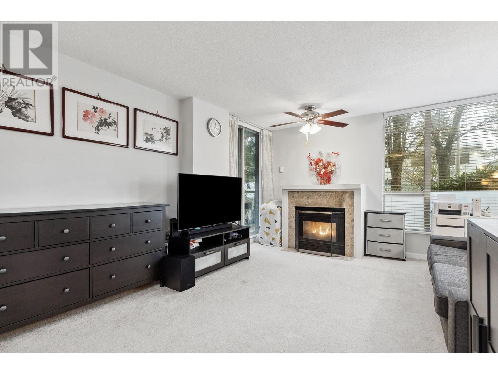 201 7077 Beresford Street, Burnaby, British Columbia  V5E 4J5 - Photo 2 - R2984161