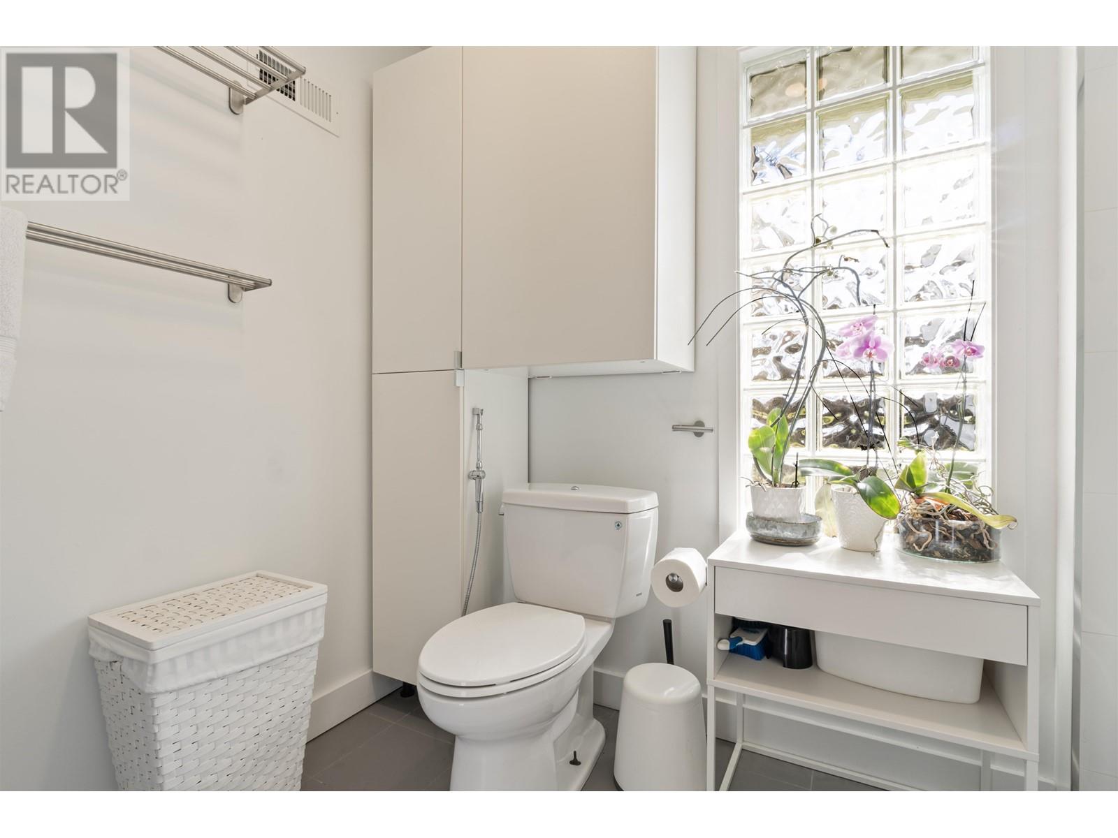1287 W 15th Street, North Vancouver, British Columbia  V7P 1N1 - Photo 14 - R2984550