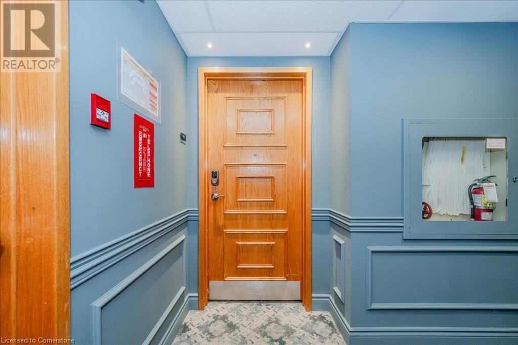 Property at 237 KING Street W Unit# 603 image 3