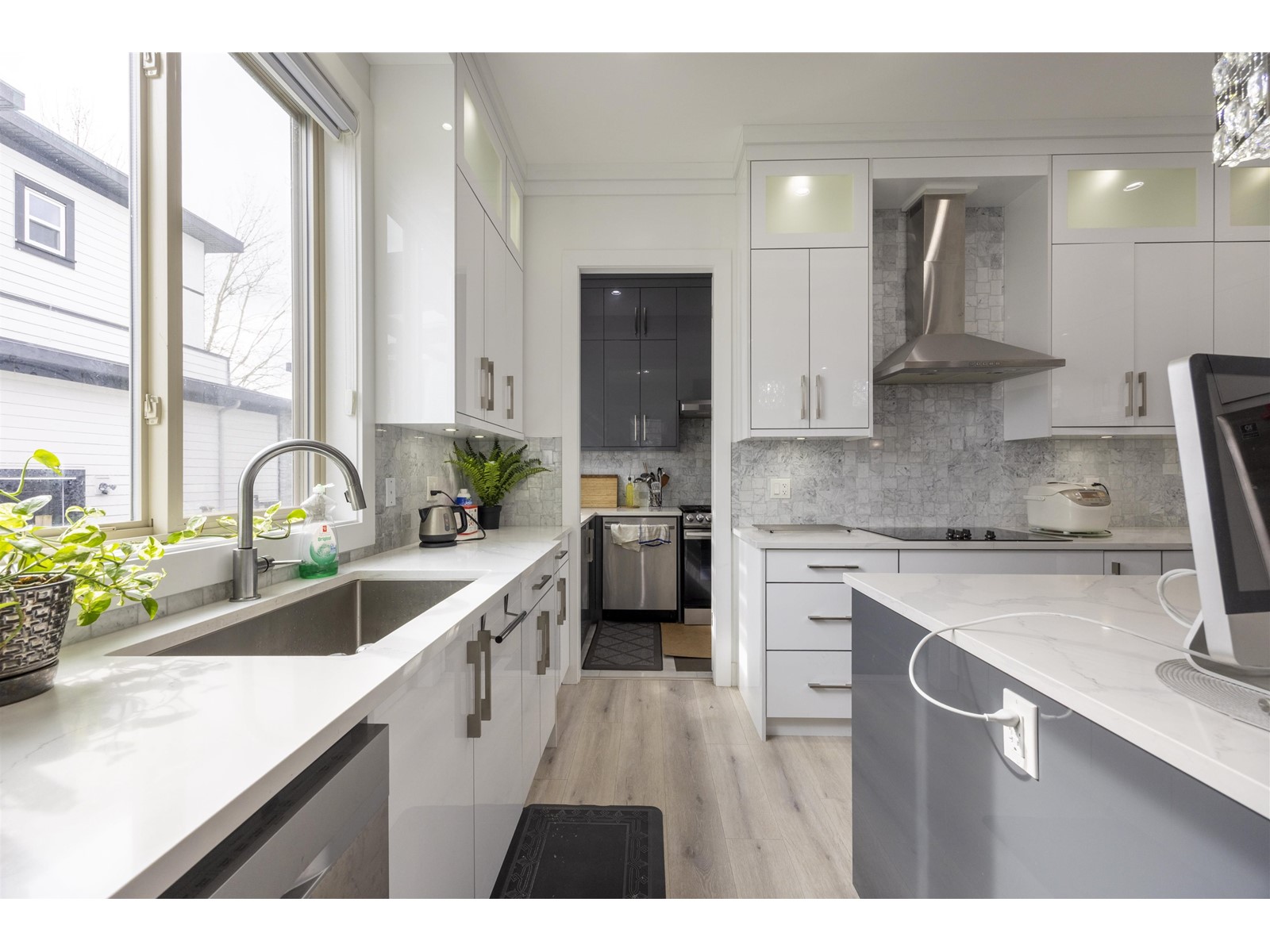 19316 71 Avenue, Surrey, British Columbia  V4N 6V1 - Photo 10 - R2982204