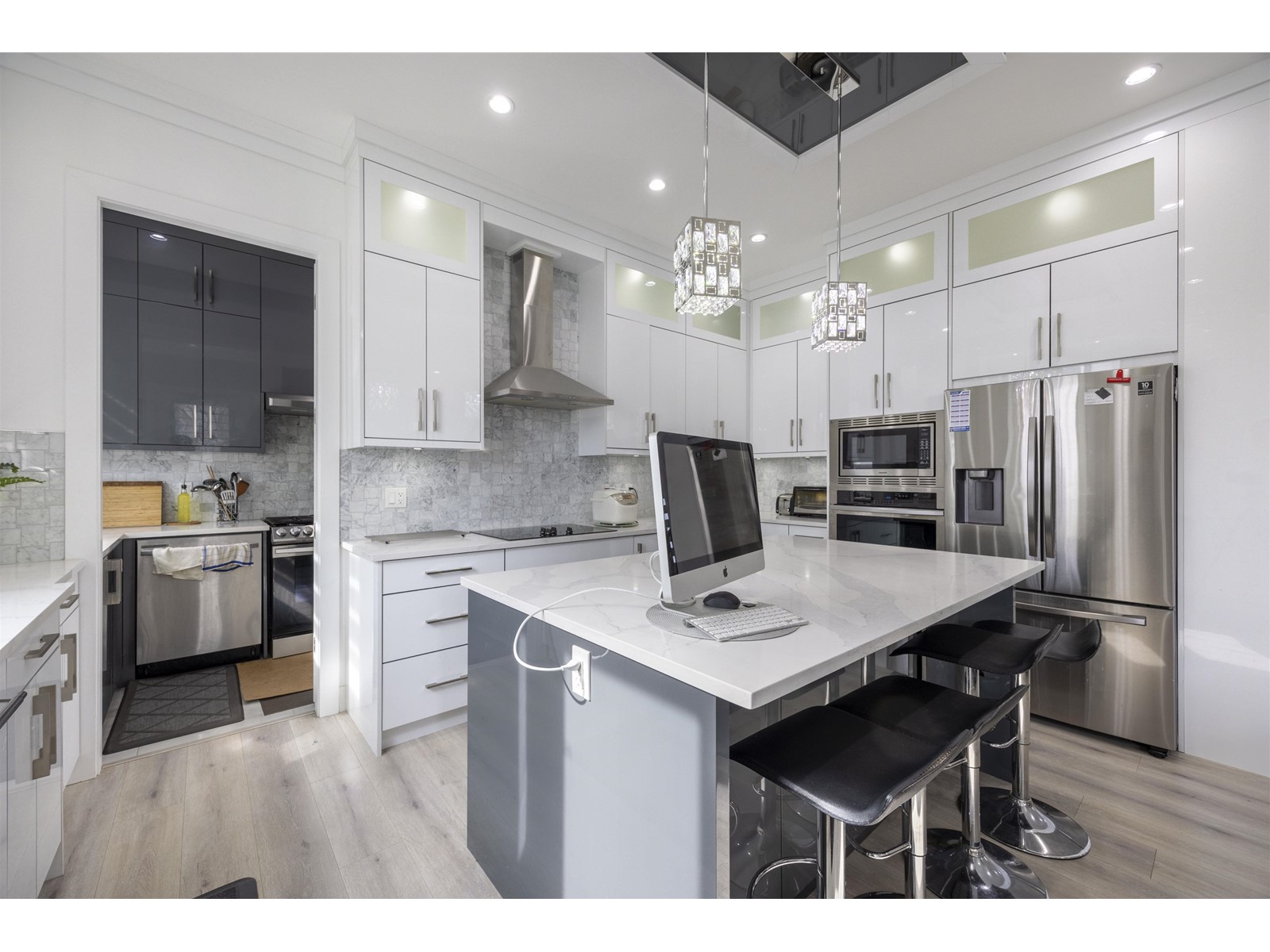 19316 71 Avenue, Surrey, British Columbia  V4N 6V1 - Photo 11 - R2982204