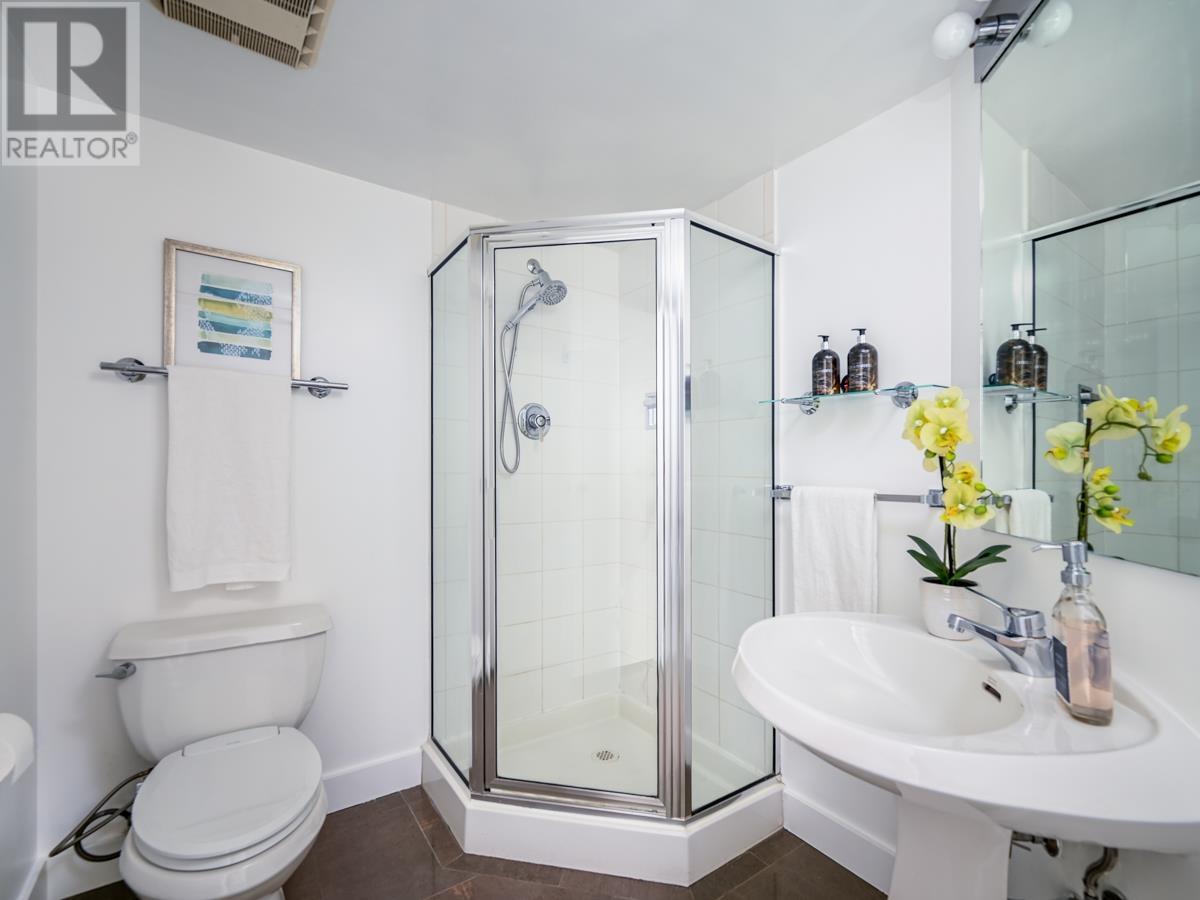 Listing Picture 20 of 24 : 1603 889 HOMER STREET, Vancouver / 溫哥華 - 魯藝地產 Yvonne Lu Group - MLS Medallion Club Member