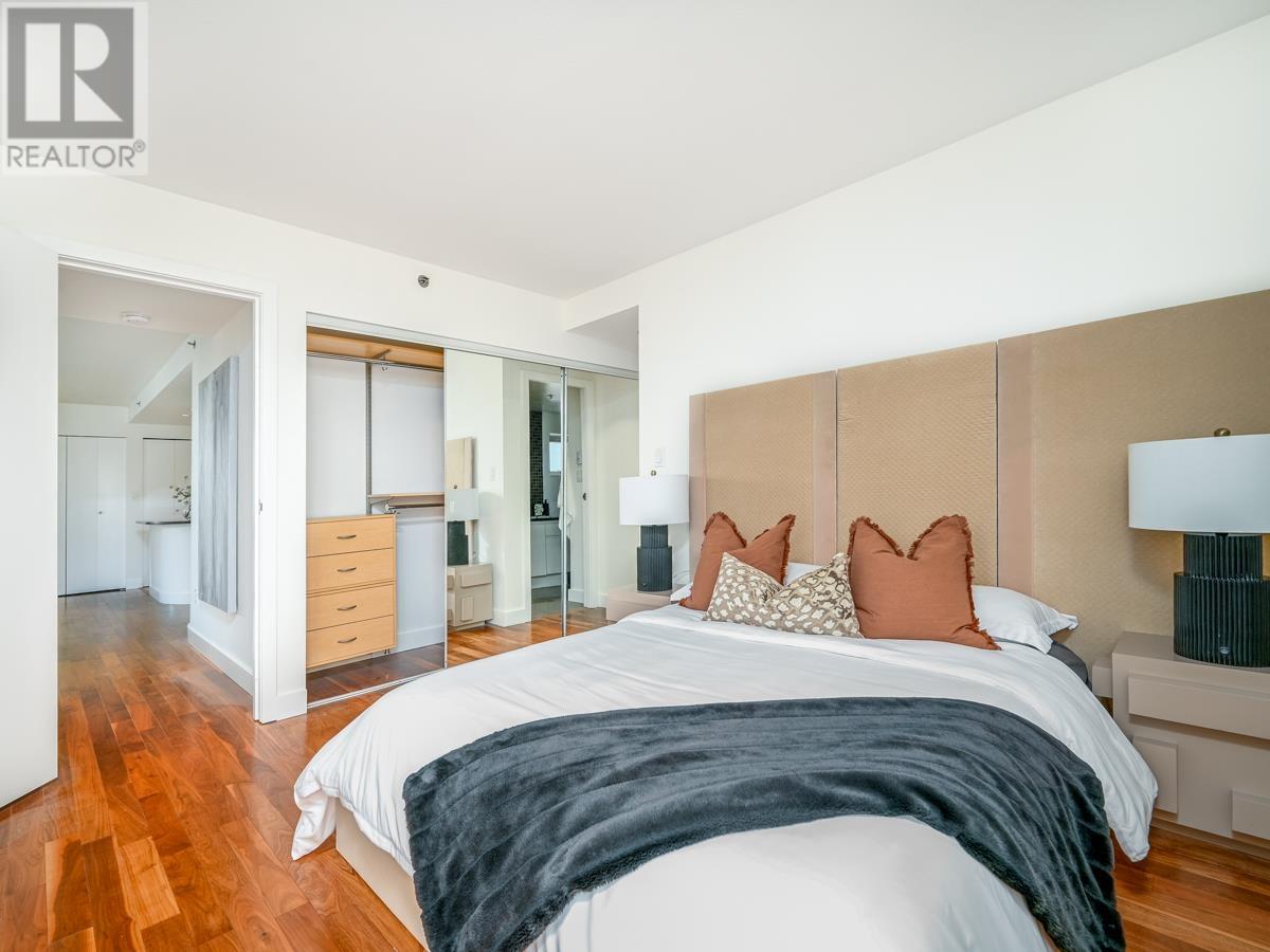 Listing Picture 18 of 24 : 1603 889 HOMER STREET, Vancouver / 溫哥華 - 魯藝地產 Yvonne Lu Group - MLS Medallion Club Member