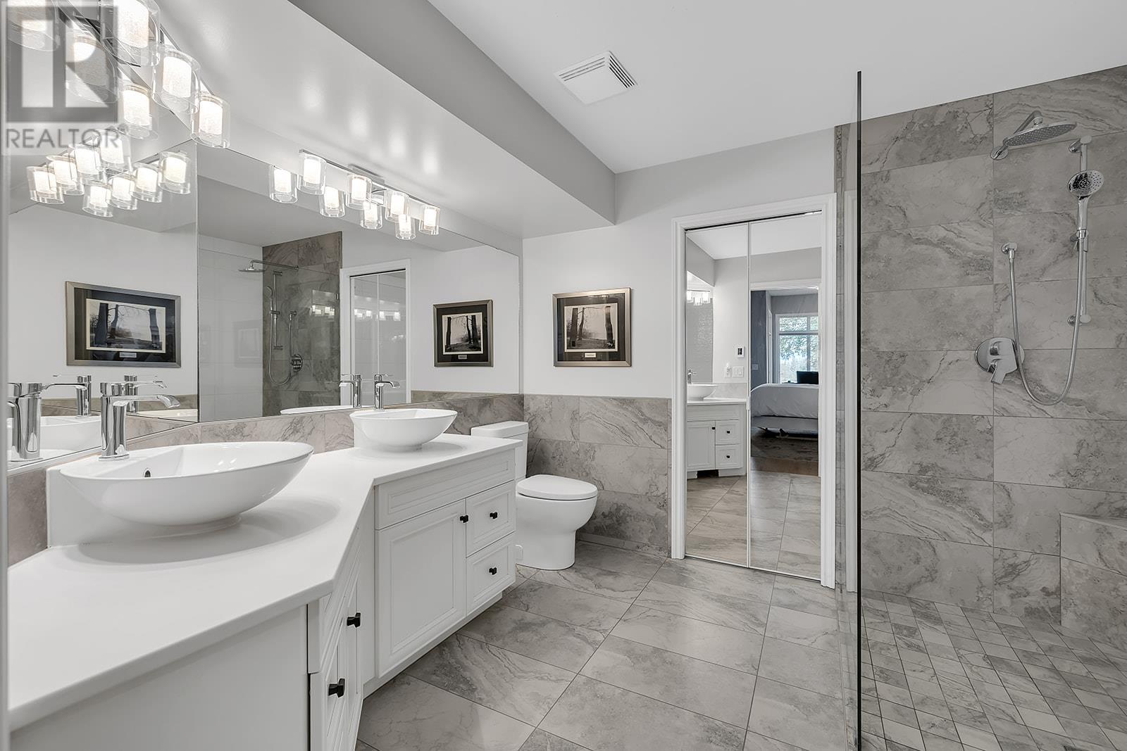 Property at 3800 Gallaghers Pinnacle Way Unit# 14 image 2