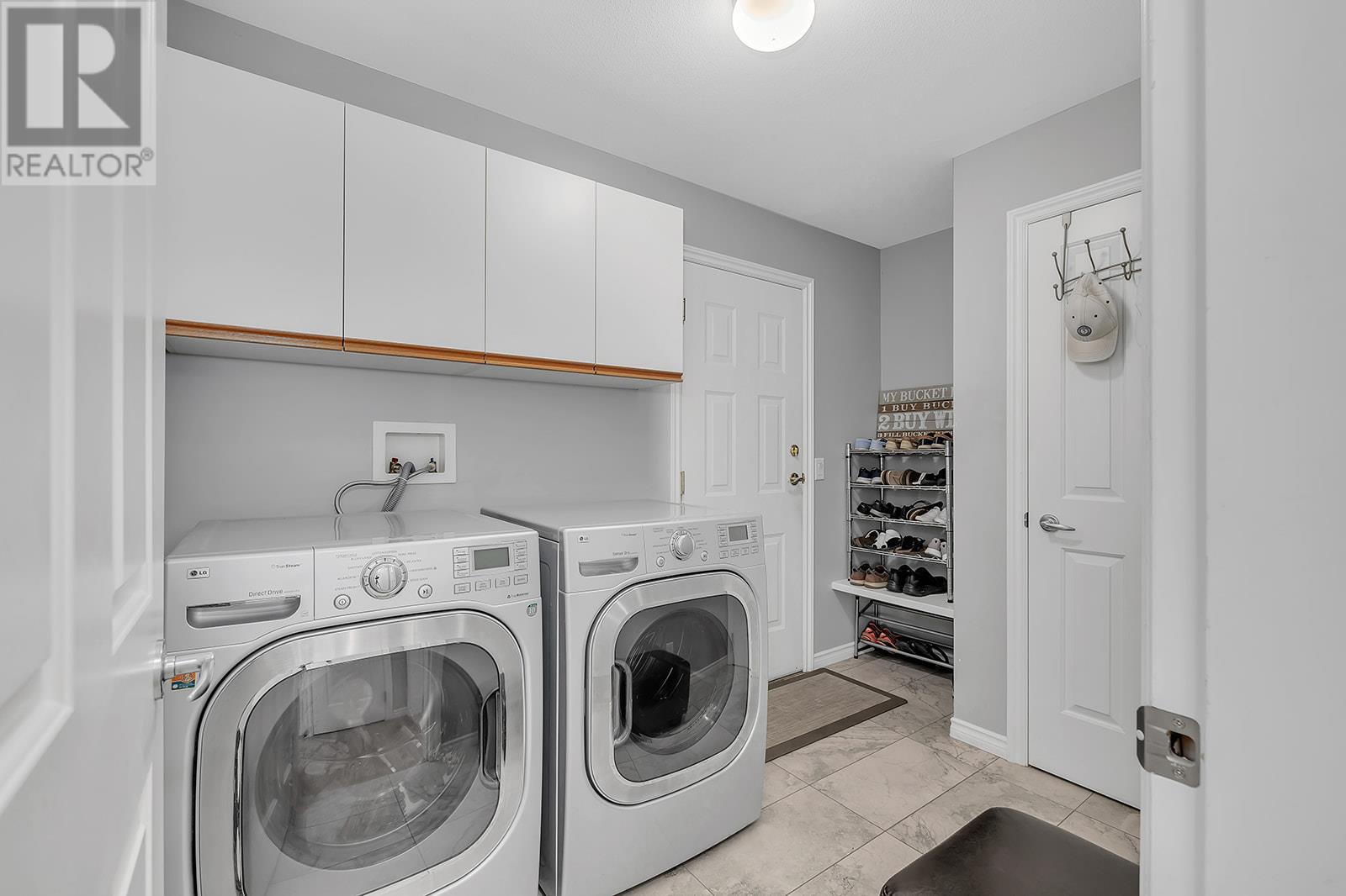 Property at 3800 Gallaghers Pinnacle Way Unit# 14 image 5