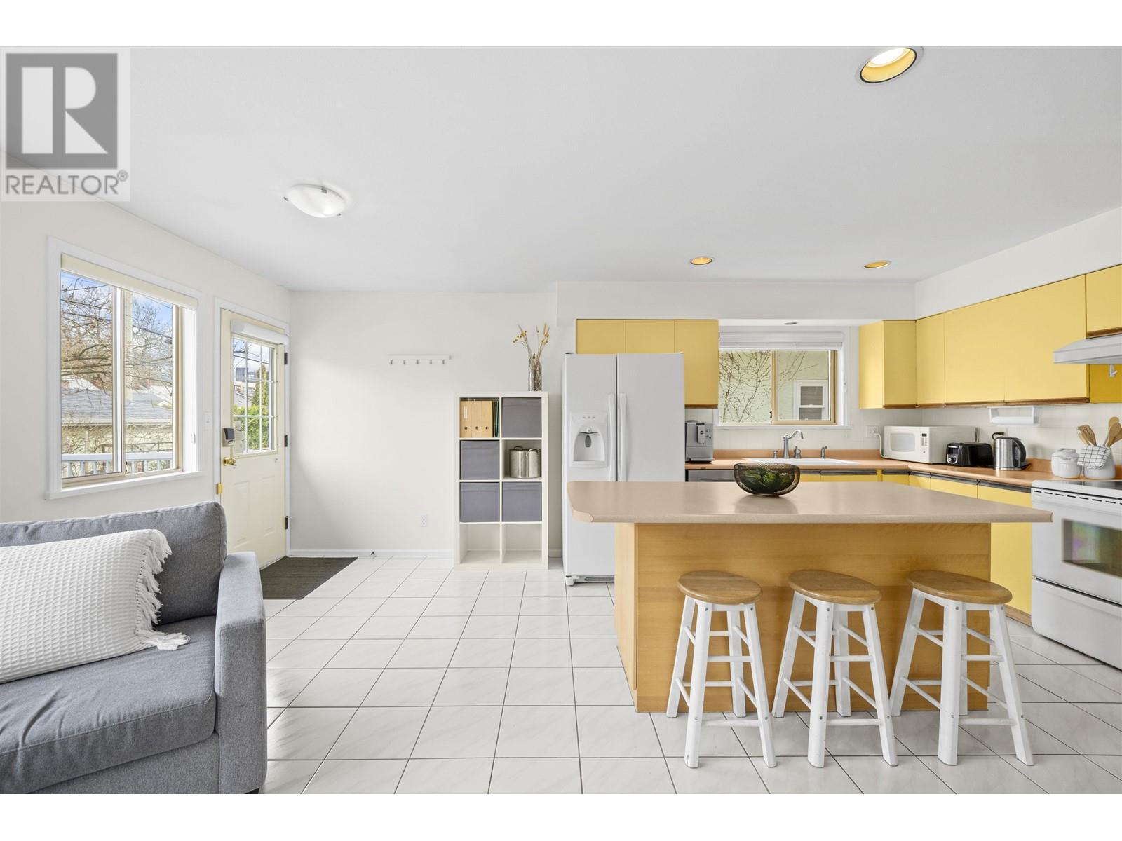 2365 W 13th Avenue, Vancouver, British Columbia  V6K 2S5 - Photo 13 - R2984129