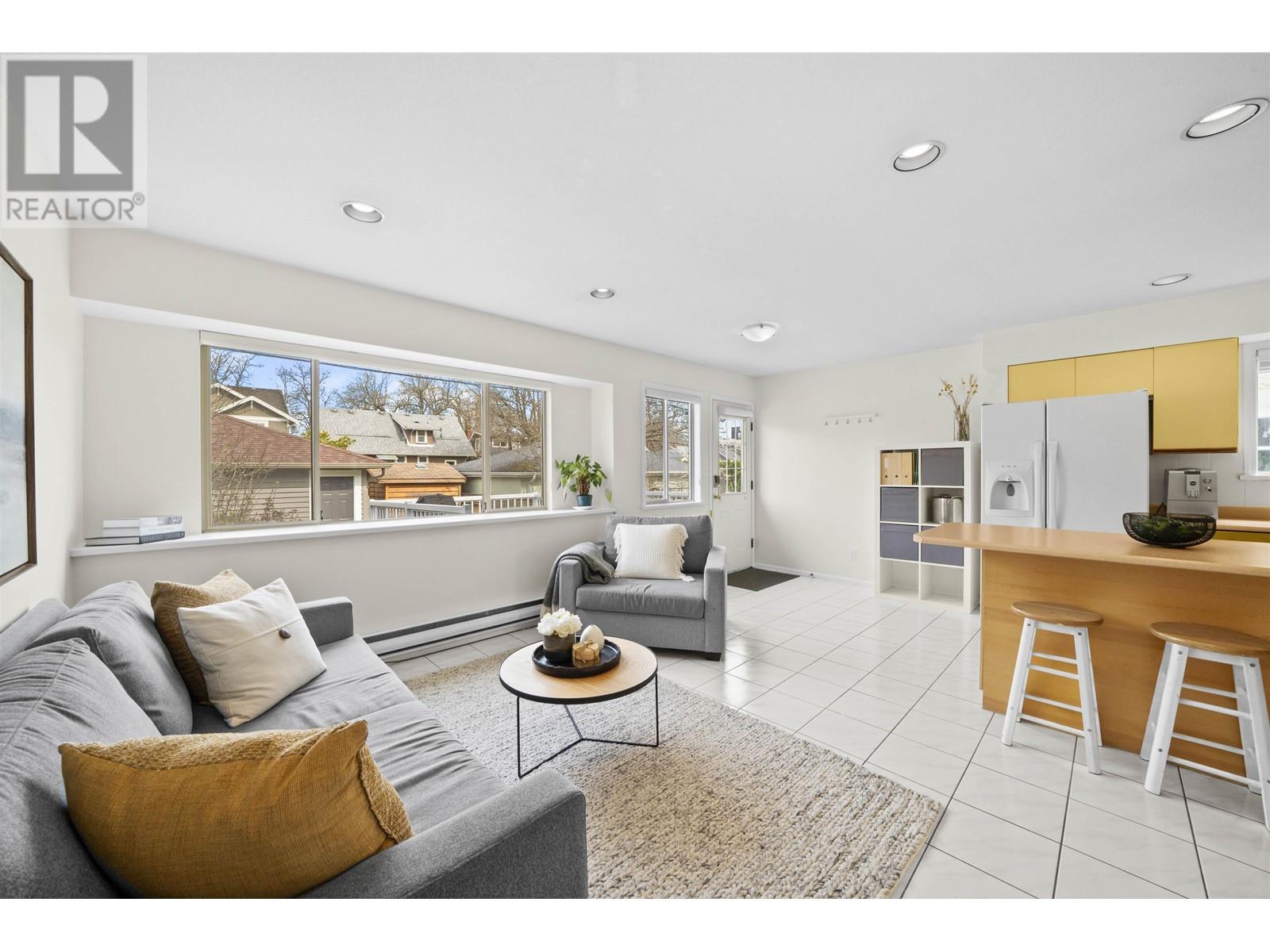 2365 W 13th Avenue, Vancouver, British Columbia  V6K 2S5 - Photo 10 - R2984129