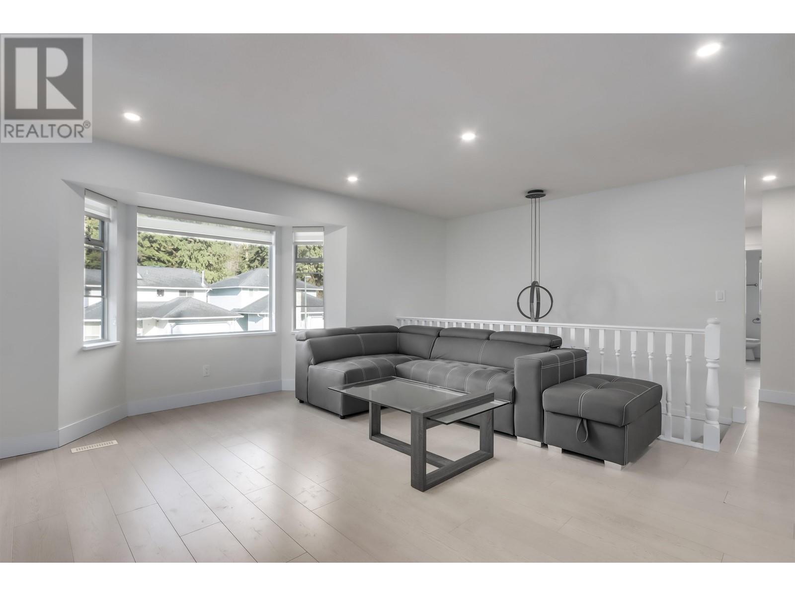 1287 White Pine Place, Coquitlam, British Columbia  V3B 6Y5 - Photo 4 - R2984463