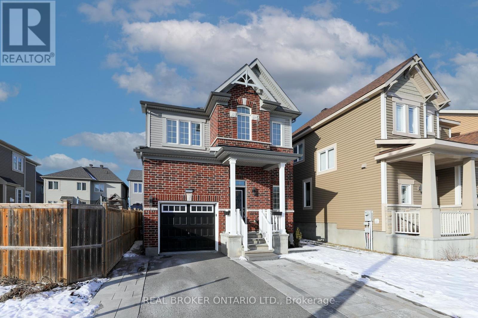 Property at 229 MEADOWBREEZE DRIVE image 2