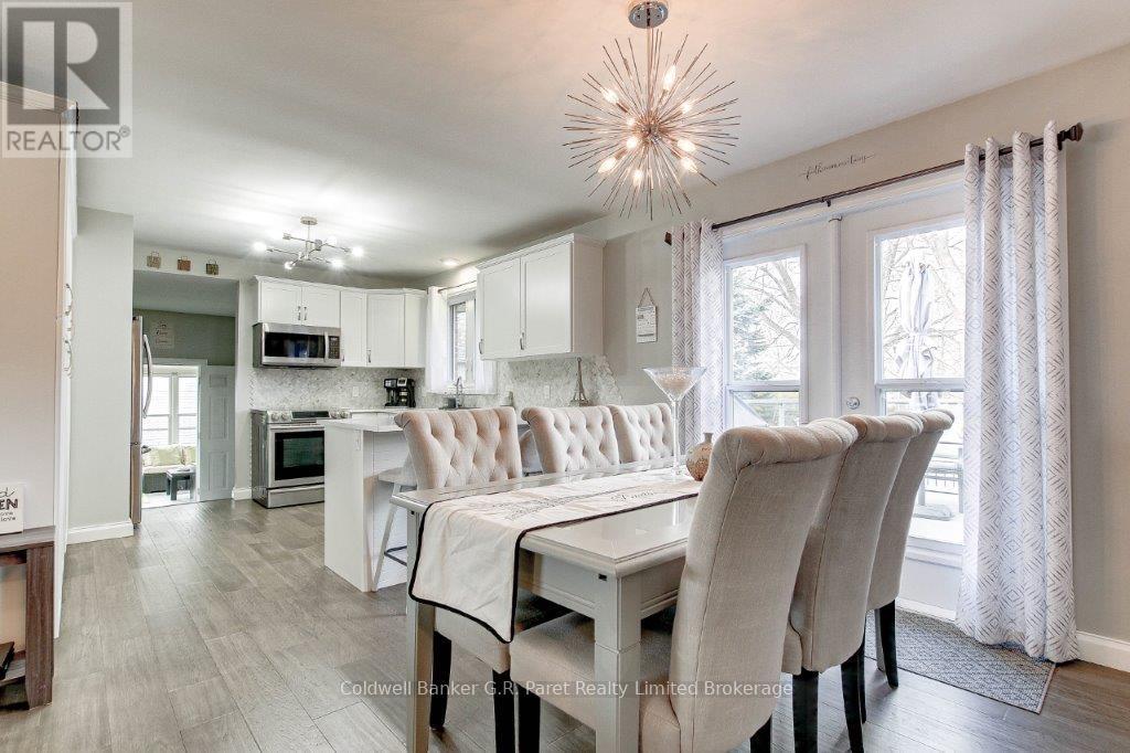 306 Adams Avenue, Norfolk, Ontario  N4B 2Y5 - Photo 8 - X12054732