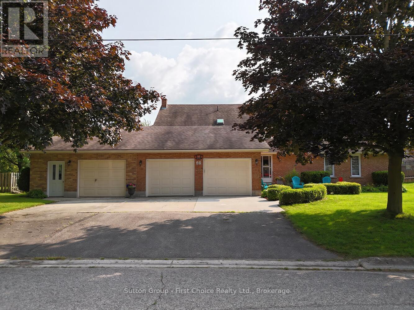 40 Albert Street, West Perth, Ontario  N0K 1N0 - Photo 5 - X12054819