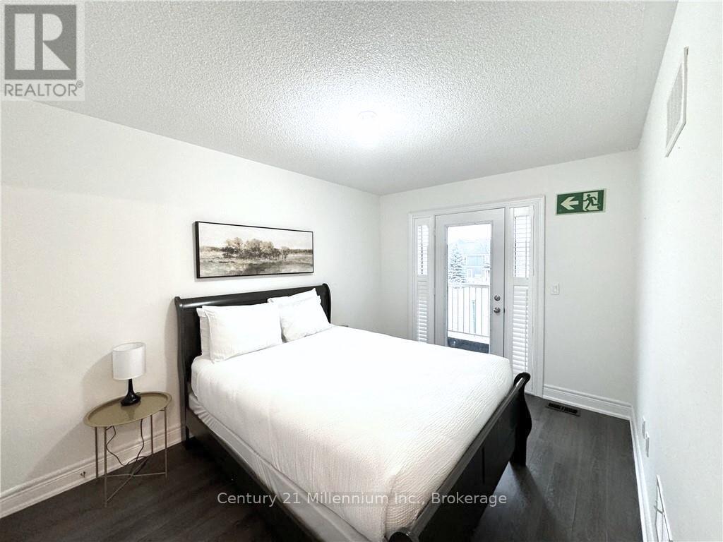 24 - 171 Snowbridge Way, Blue Mountains, Ontario  L9Y 0V1 - Photo 32 - X12054858