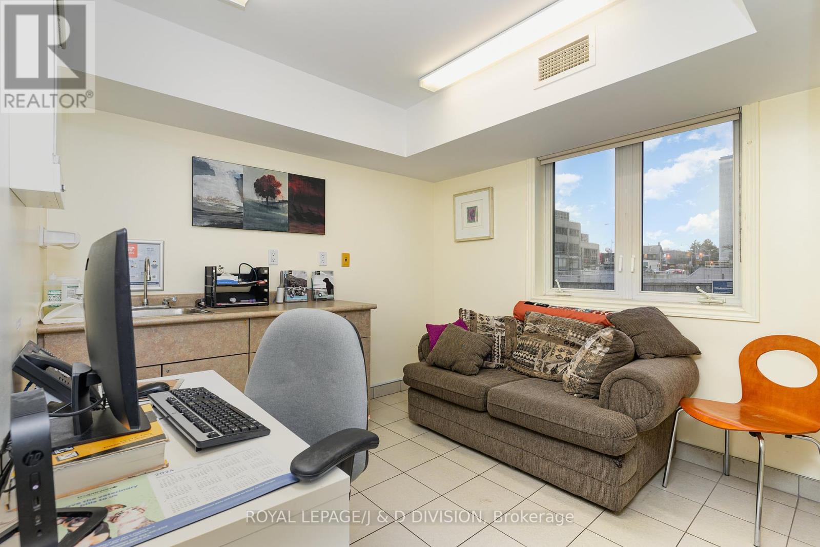 29 Chaplin Crescent, Toronto, Ontario  M5P 1A2 - Photo 11 - C12054765