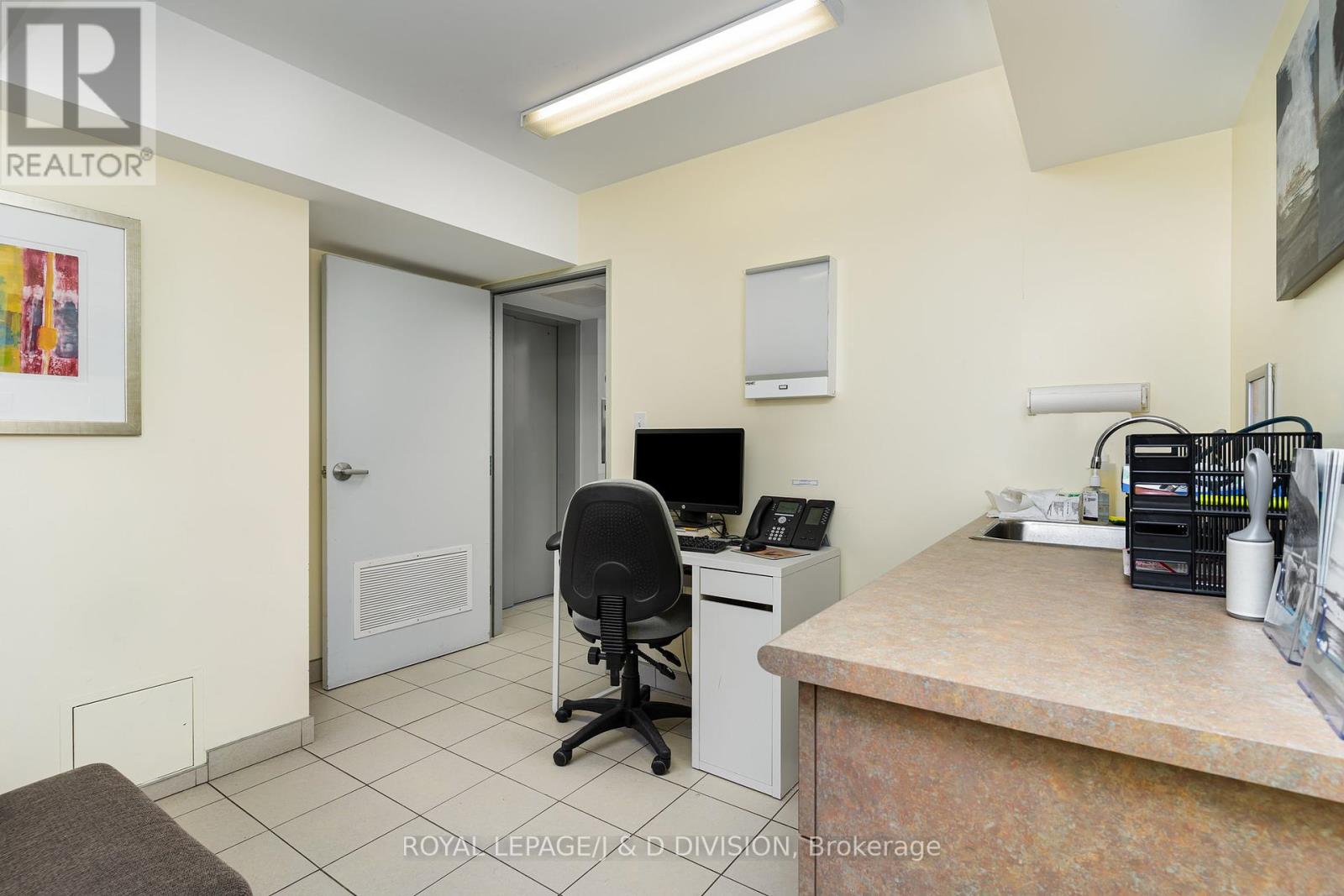 29 Chaplin Crescent, Toronto, Ontario  M5P 1A2 - Photo 22 - C12054765