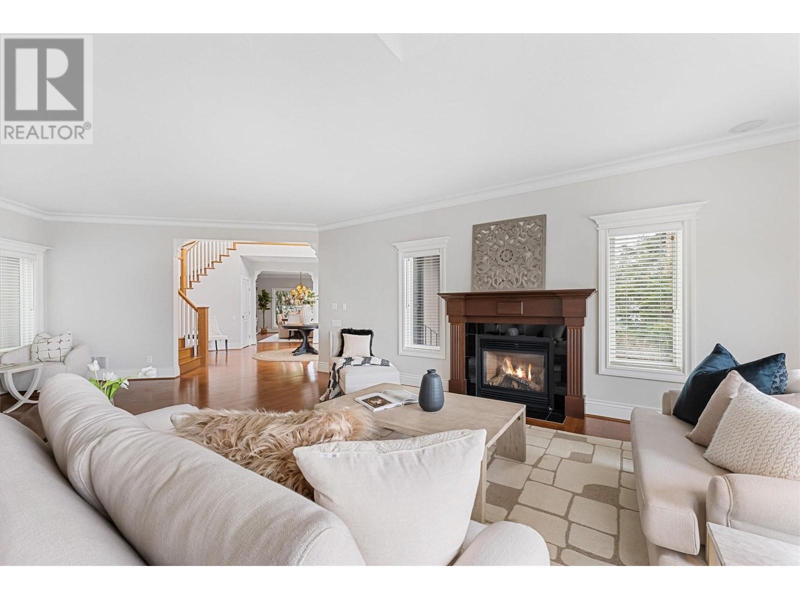 Property at 359 Uplands Drive image 3