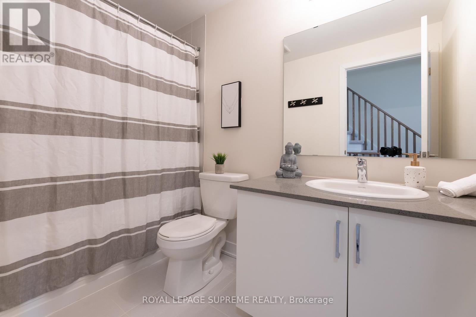 115 William Duncan Road, Toronto, Ontario  M3K 0C7 - Photo 17 - W12054758