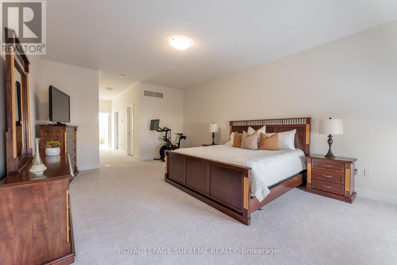 115 William Duncan Road, Toronto, Ontario  M3K 0C7 - Photo 25 - W12054758