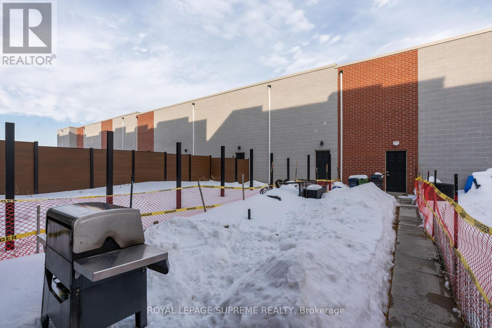 115 William Duncan Road, Toronto, Ontario  M3K 0C7 - Photo 29 - W12054758