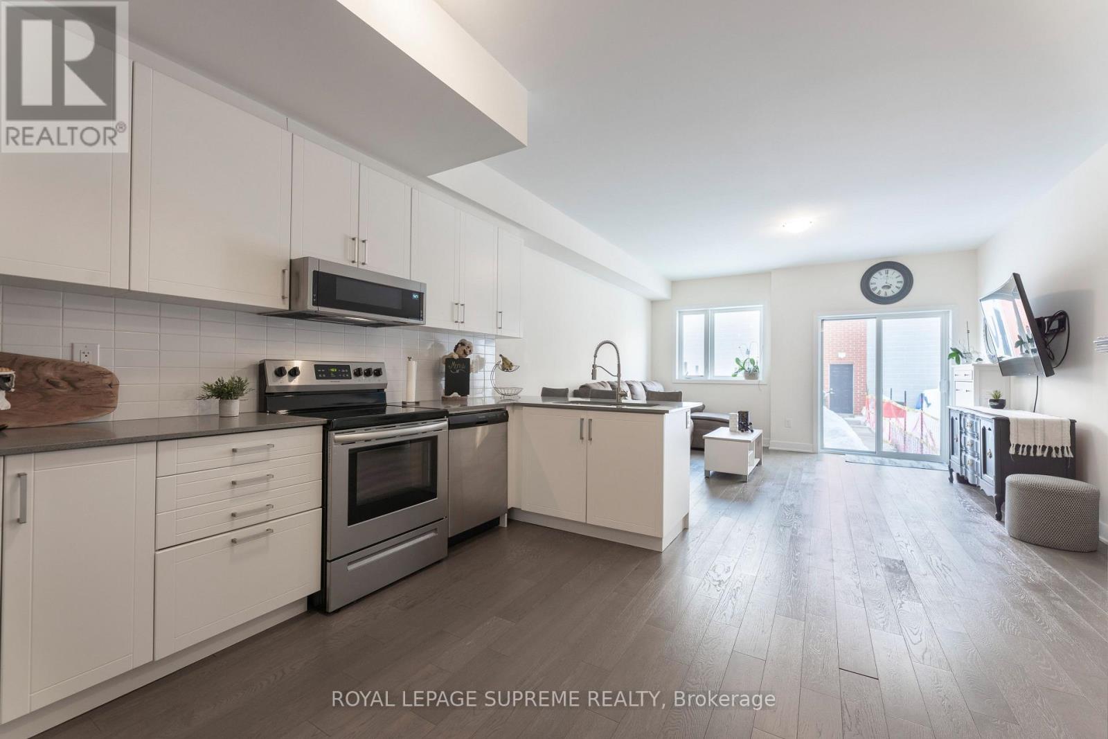 115 William Duncan Road, Toronto, Ontario  M3K 0C7 - Photo 6 - W12054758